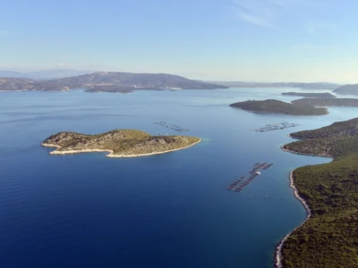 Aerial surveys are conducted in collaboration with the company BIOTOPIA.